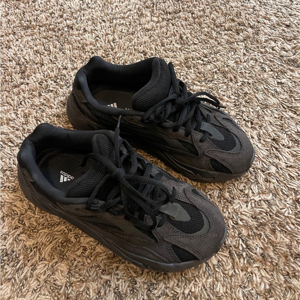 Adidas yeezy